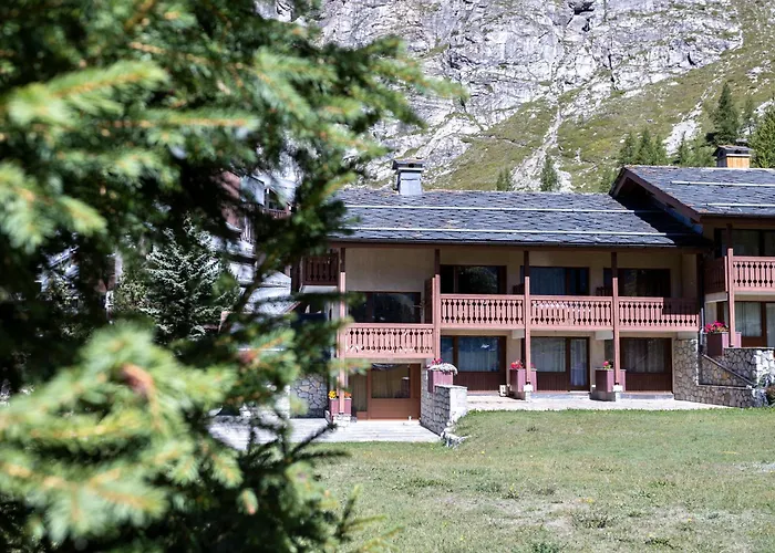 Stanival - Duplex Vue Montagne Avec Terrasse Et Parking - Val D'Isere