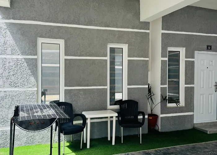 Americana Luxury Apartment