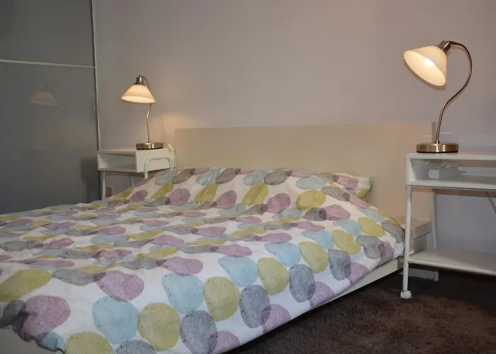 Guesthouse 70M2 With Private Garden And Free Parking