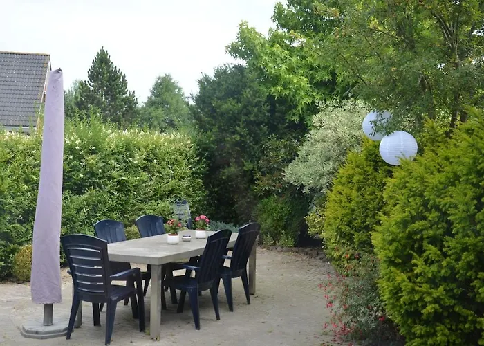 Guesthouse 70M2 With Private Garden And Free Parking