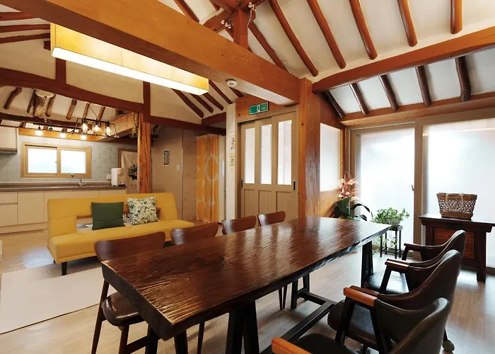 Asan House