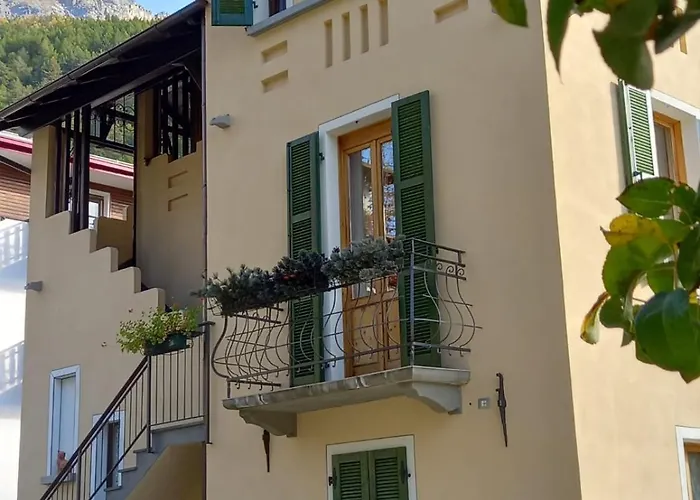 Appartamenti Via Monte Braulio 19