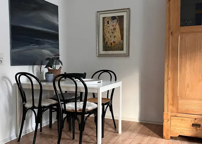 Sascha'S Home