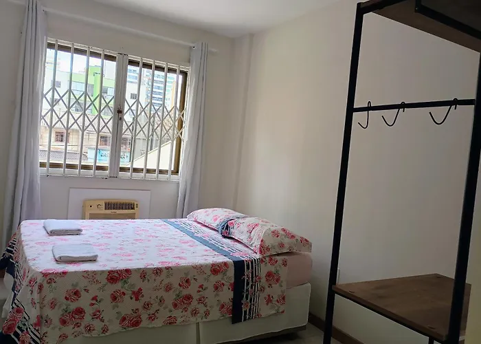 Amplo Apartamento Para Aluguel Diario Numa Das Melhores Praias De Sc.
