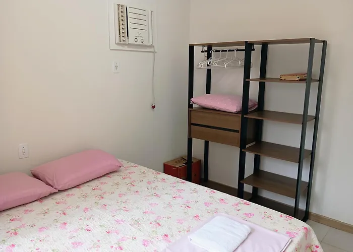 Amplo Apartamento Para Aluguel Diario Numa Das Melhores Praias De Sc.
