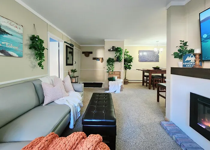 Tahoe Shoreline Retreat - Close To Ski Resorts & Hoa Amenities