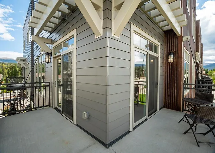 Cozy Downtown Condo With Jacuzzi 5 Min To Resort
