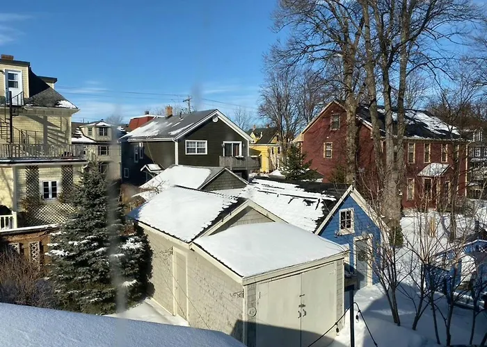 Downtown Cottage In Downtown Charlottetown