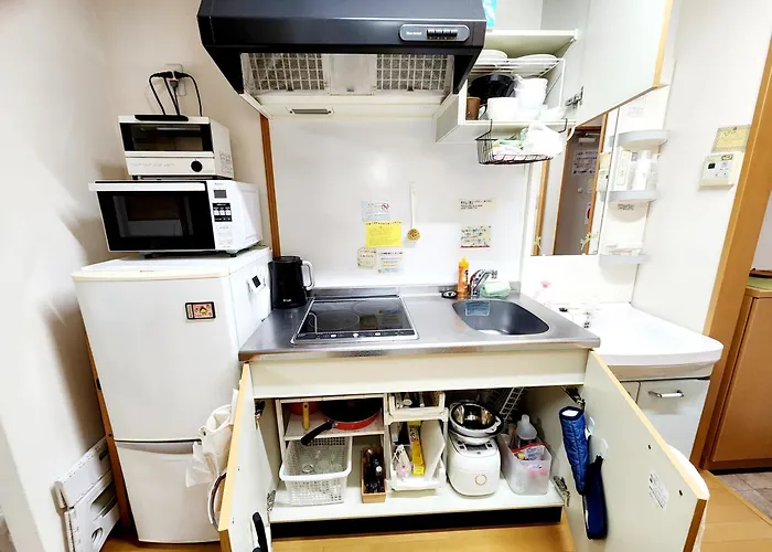 Takaraboshi Room 201 Sannomiya 10 Min