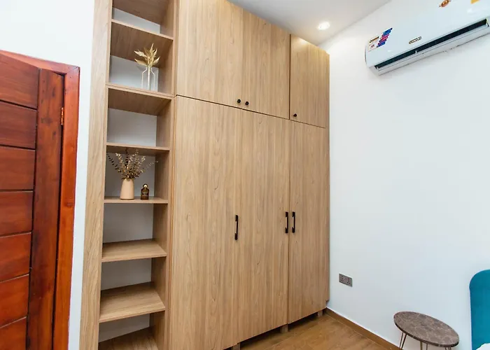 2 Bedroom Cosy Apartment