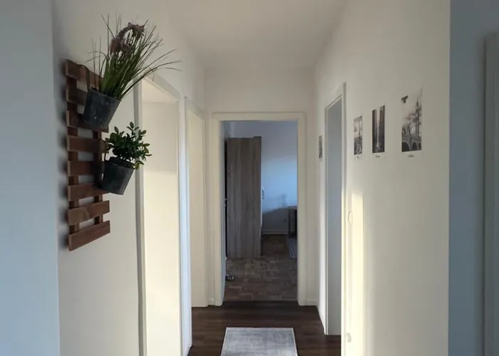 Gemuetliche Ostsee Oase, 3 Zimmer Mit Balkon In Bad Schwartau