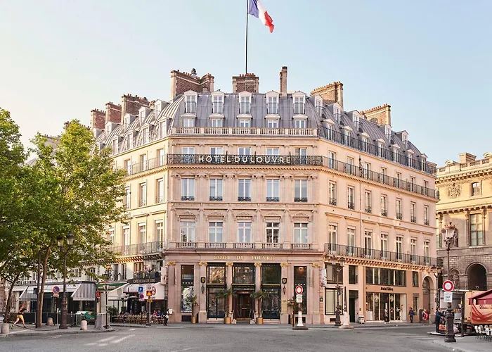 Du Louvre, In The Unbound Collection By Hyatt