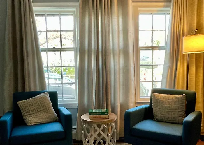 Marblehead Townhouse