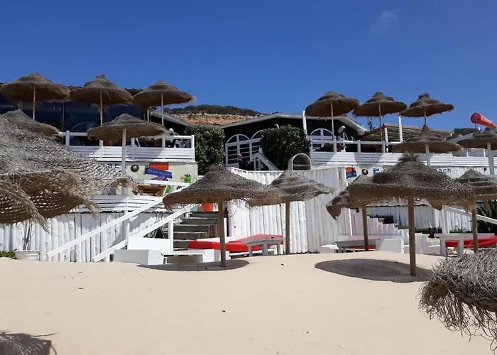 Beach, Surf And Golf Apartment Near Lisbon