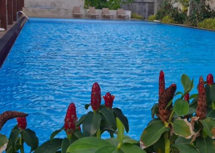 Beach Front Apartment - Wattala