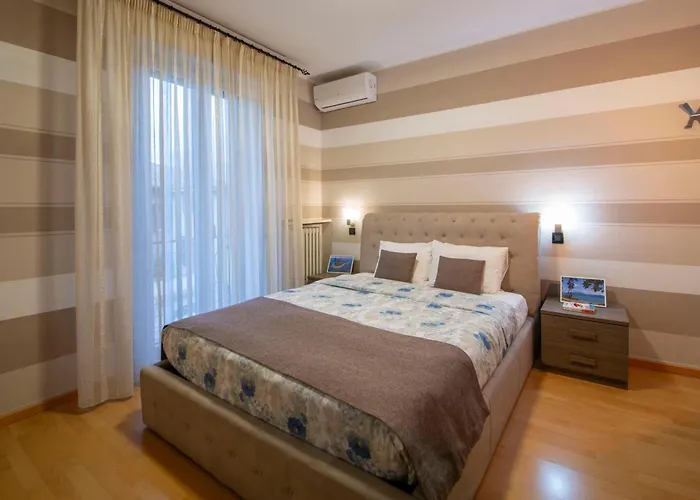 Domus By The Castle - Sirmione4U