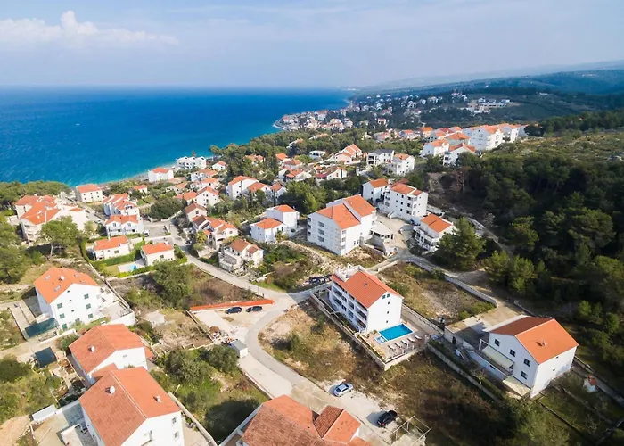 La Perla Apartments 2