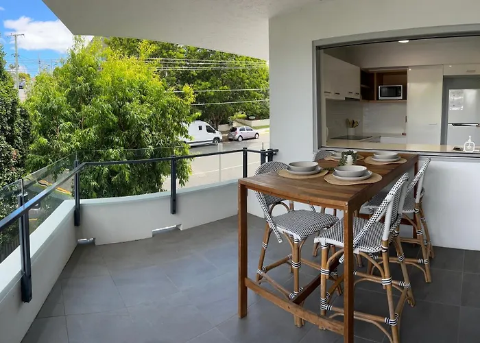 Location, Location, Location - Spacious Apartment