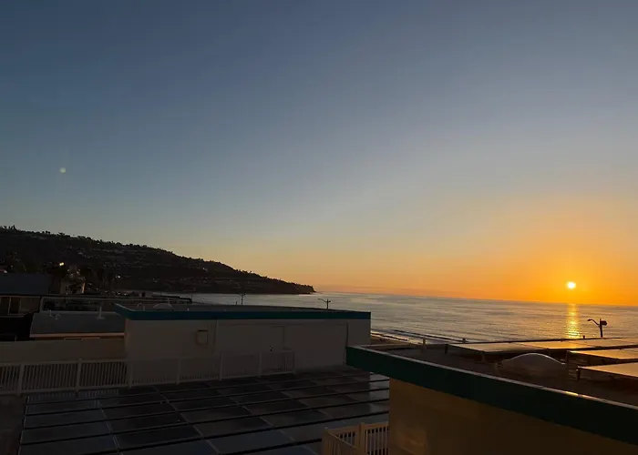 Oceanfront 1 Bedroom Oasis W Parking & Pool 107