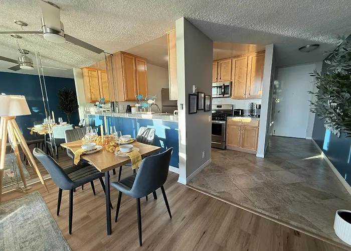Oceanfront 1 Bedroom Oasis W Parking & Pool 107