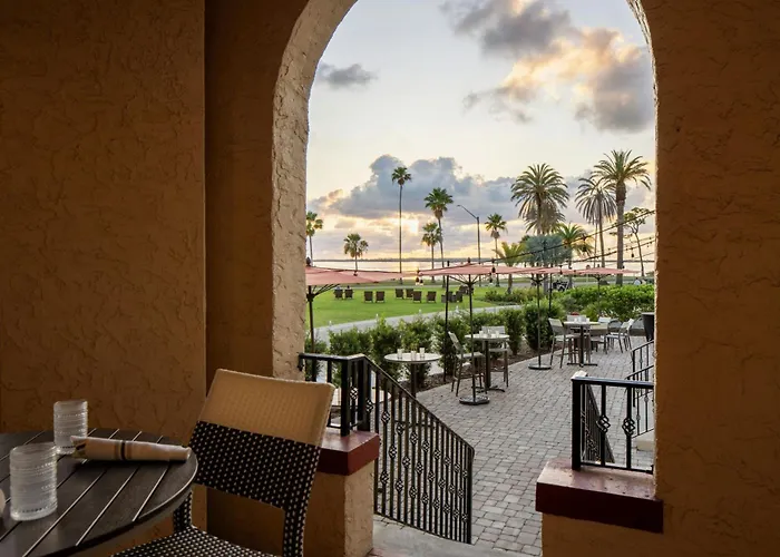 Fenway Hotel, Autograph Collection