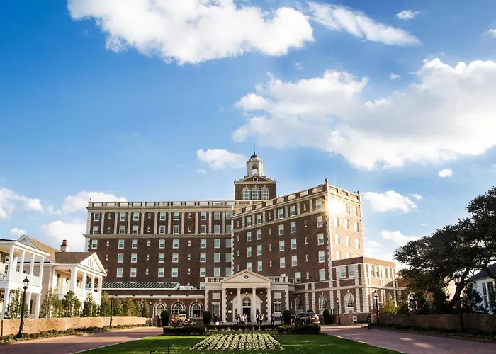 The Historic Cavalier Hotel And Beach Club Autograph Collection
