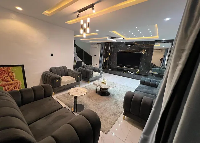 Apartment In Lagos