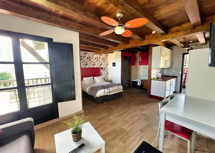 Apartamentos Spa Casco Historico de Isla