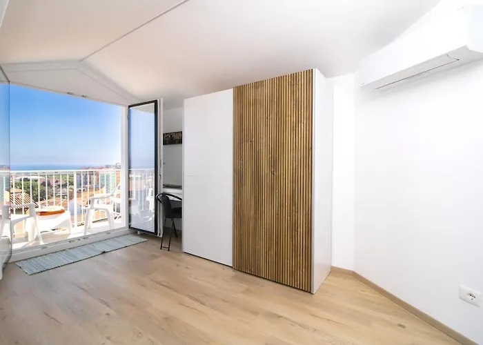 Balcone Sul Mare Wi-Fi Aria Condizionata