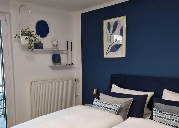 Im Zentrum Von Leverkusen, Helle 3-Zimmerwohnung 80 M2
