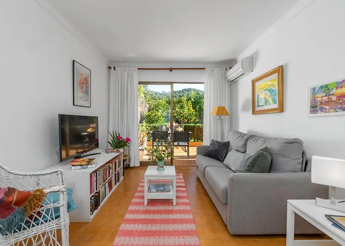 Apartment Bougainvillea