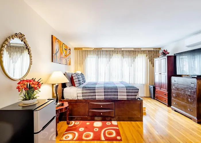 Room In Cozy Classy Duplex