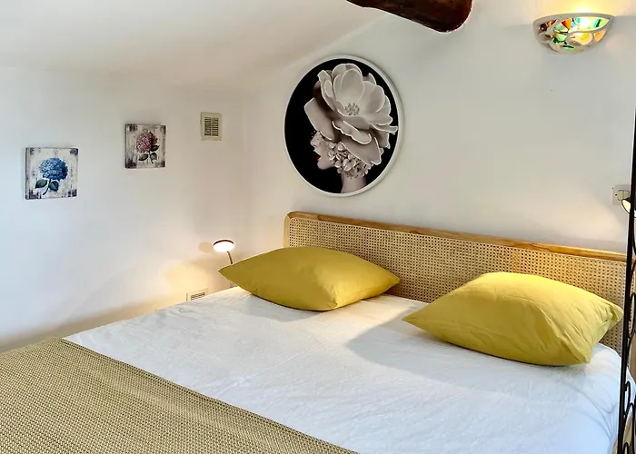 Studio St Remy Historic Center/Air-Com