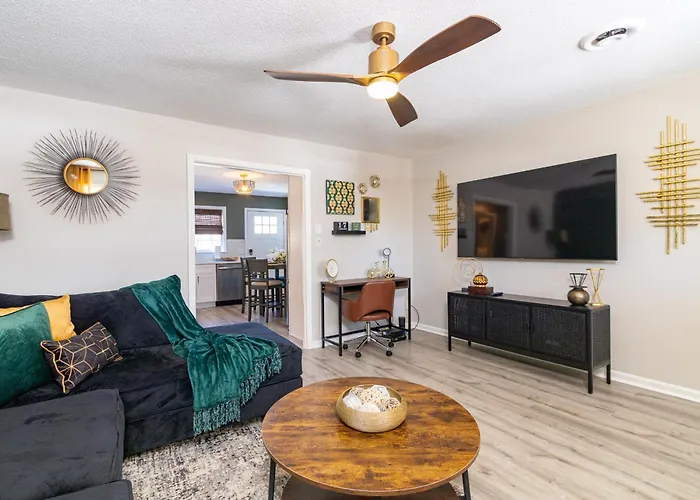 Family Friendly & 5-Mins To Downtown Graham
