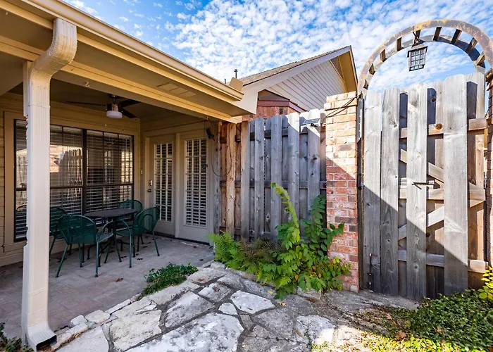 Relaxing 3Br Stay - Bbq, Games & Comfort!