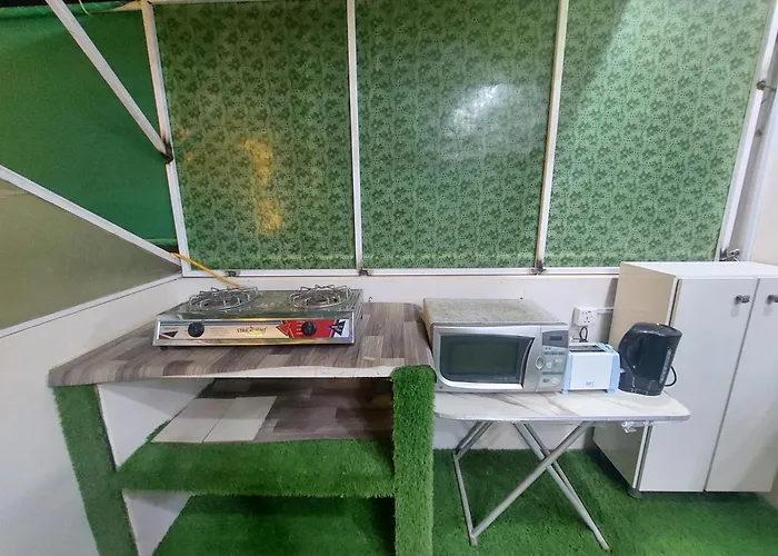 The Rooftop Haven Penthouse 2Br Gulistan E Joher Blk 14