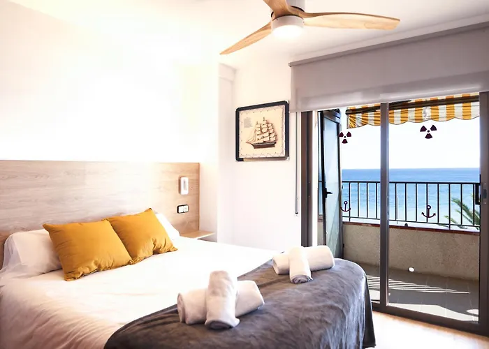 Apartaments Primera Linea Torre Valentina