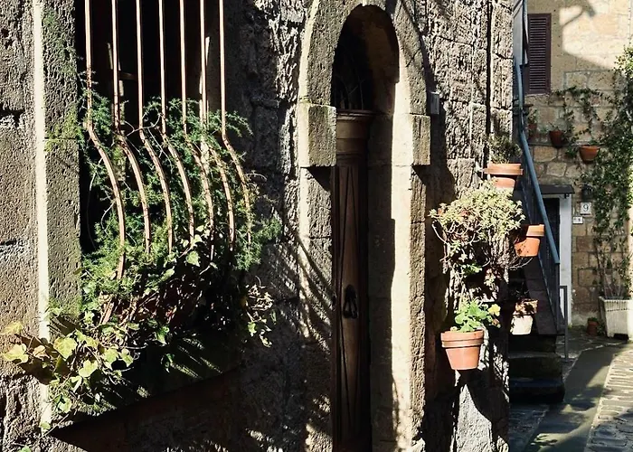Santa Monaca Medieval Guesthouse