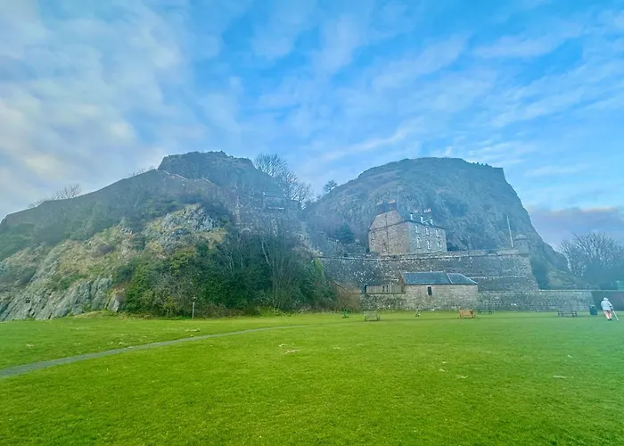 Dumbarton Cosy Home, Loch Lomond