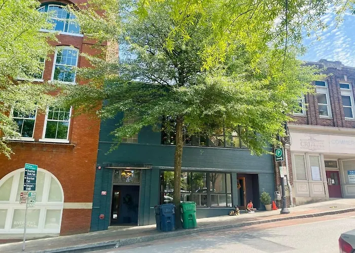 Modern City Loft Downtown Lynchburg Va Lyh Huge