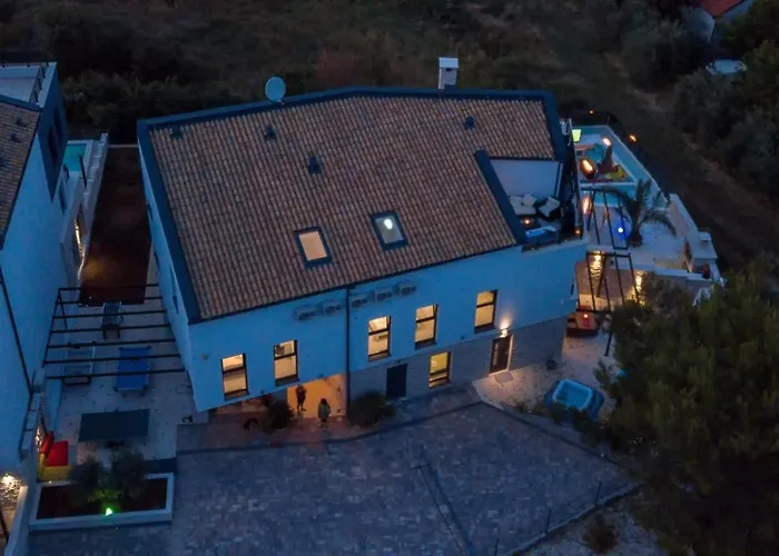 Seaside Spa & Villa