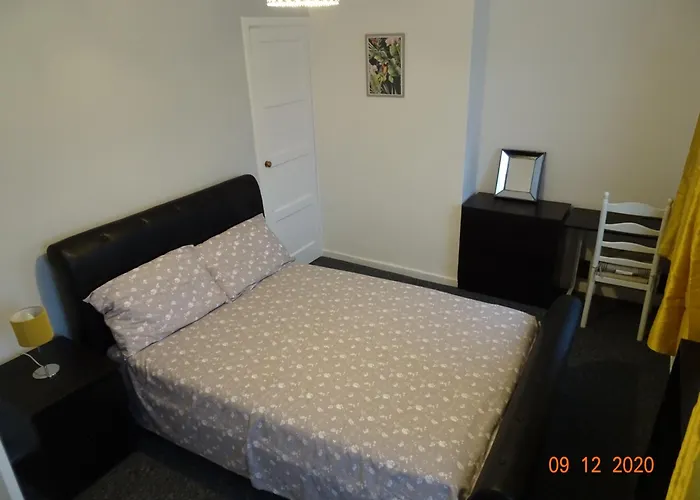 Romney House Rooms