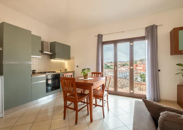 Sunshine Home - Attico La Maddalena