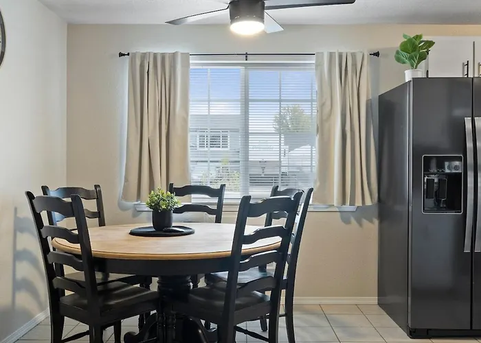 Casamor - Richland Home