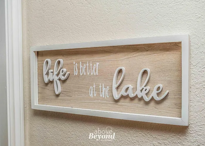 Meet Me At The Lake - Gated Staycation Hideaway