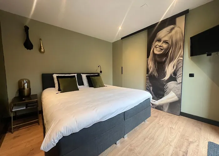 B&B Bardot