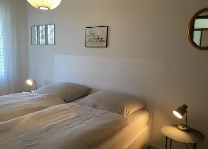 Strandnahe Ferienwohnung Mit Terrasse