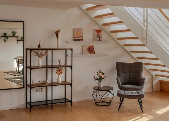 Penthouse Maisonette - City Center, Highspeed Internet, Garage