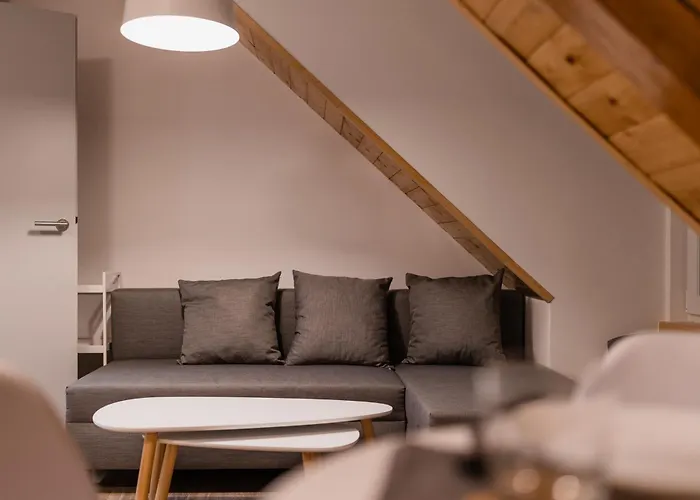 Romanticky Loft Parking U Hlavniho Nadrazi