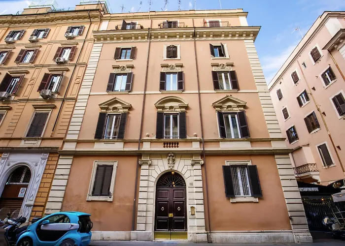 Romantic hotel: Hotel Royal Court